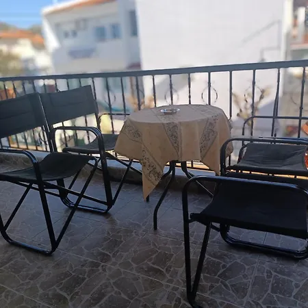 Dina 1 Apartment Nea Skioni